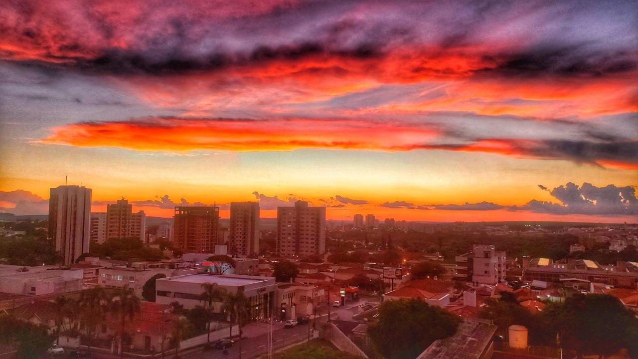 VIKINGS- Alto Padrão, Apto Rústico com conforto,Wifi e vista incrivel máx 4 São Carlos Esterno foto
